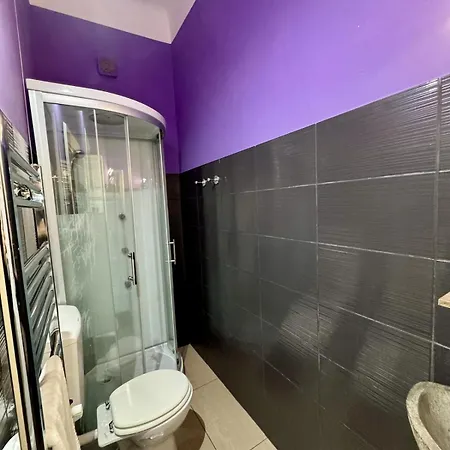 Amoroma Vatican * רומא